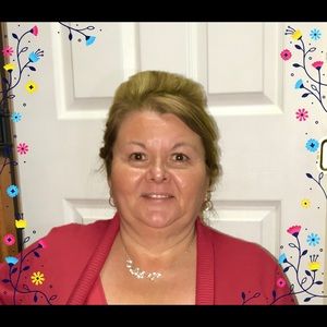 Meet your Posher, Charlotte